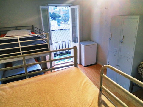 Asylum Sydney Backpackers Hostel - Foster Accommodation 6