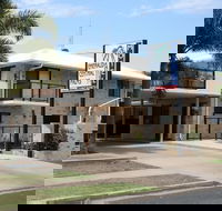 Emerald Central Palms Motel - Foster Accommodation