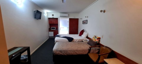 Ayr Travellers Motel - Foster Accommodation 4