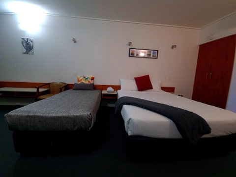 Ayr Travellers Motel - Foster Accommodation 6