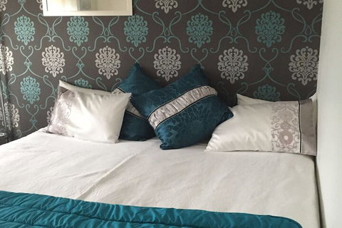 Bed & Breakfast In Perth - Foster Accommodation 6