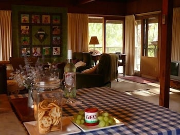 The Burrow At Wombat Bend - Foster Accommodation 3