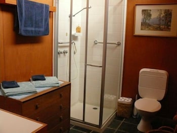 The Burrow At Wombat Bend - Foster Accommodation 6