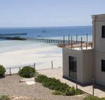 Cliff House Beachfront Villas - Foster Accommodation