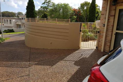 Corlette Poolside Getaway - Foster Accommodation 0