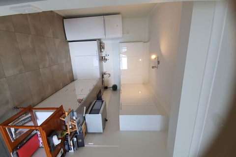 Applebay Guest House - Foster Accommodation 4