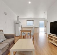 Adelaide Holiday Homes - Foster Accommodation