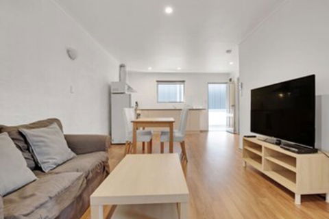 Adelaide Holiday Homes - Foster Accommodation 0