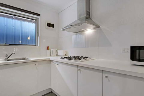 Adelaide Holiday Homes - Foster Accommodation 6