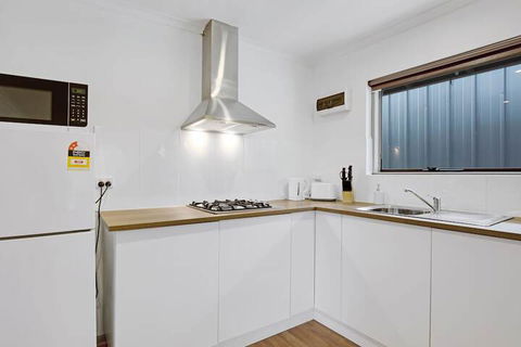 Adelaide Holiday Homes - Foster Accommodation 4