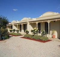 Acacia Terraces - Foster Accommodation