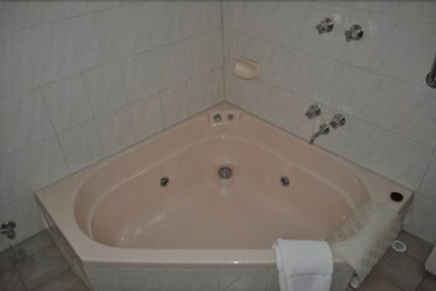 Nunawading Motor Inn - Foster Accommodation 7