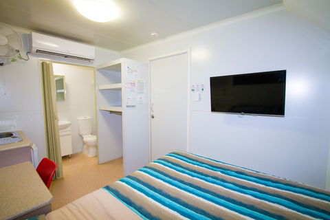 Ned Kelly's Motel - Foster Accommodation 4