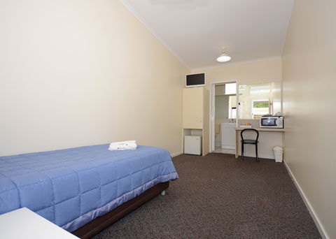 Ned Kelly's Motel - Foster Accommodation 3