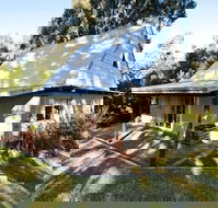 Riverway Chalets - Foster Accommodation