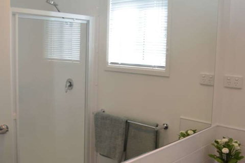 Holiday Lifestyle Henty Bay Portland - Foster Accommodation 6