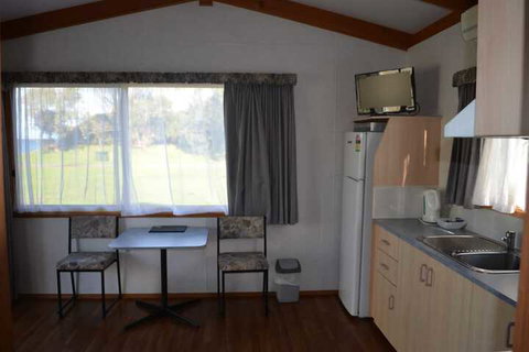 Holiday Lifestyle Henty Bay Portland - Foster Accommodation 3