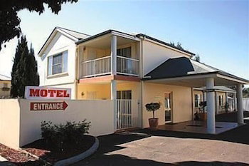 Maynestay Motel - Foster Accommodation 1