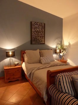 Amande Bed And Breakfast - Foster Accommodation 2