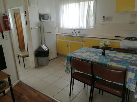 Anchorage Holiday Units - Foster Accommodation 6