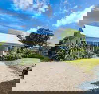 Beachfront Cottages Torquay - Foster Accommodation