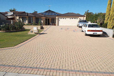 Jennys Retreat B&B - Foster Accommodation 5