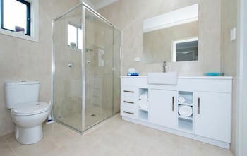 Renmark Holiday Apartments - Foster Accommodation 5