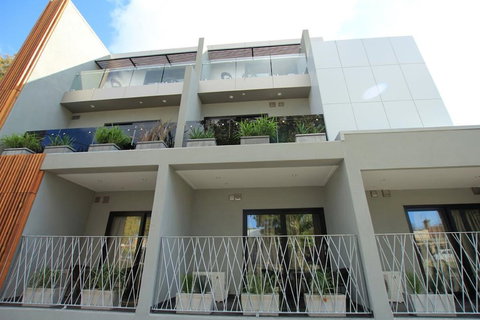 Melrose Apartments - Foster Accommodation 6