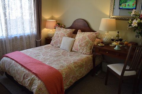 Meurants Manor Bed & Breakfast - Foster Accommodation 6
