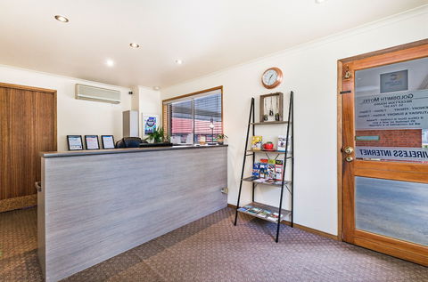 AAt 28 Goldsmith Motel - Foster Accommodation 1
