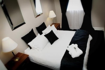 The Customs House B&B - Foster Accommodation 4
