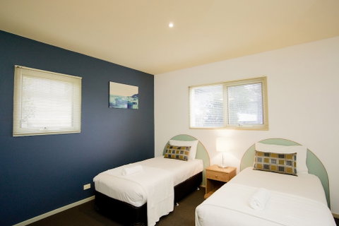 PierView Apartments - Foster Accommodation 2