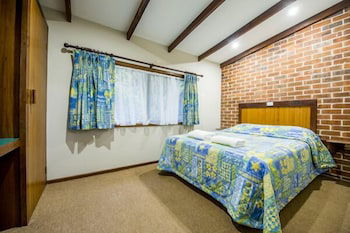 Evedon Park Bush Retreat - Foster Accommodation 1