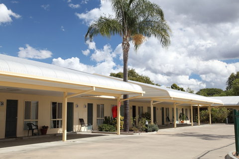 The Jolly Swagman Motor Inn - Foster Accommodation 5