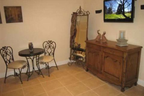 Brezza Bella Bed & Breakfast - Foster Accommodation 7