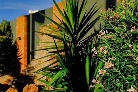 Motel Myall - Foster Accommodation 1
