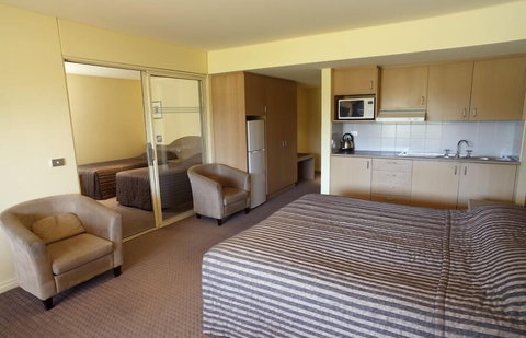 Yarrawonga Mulwala Golf Club Resort - Foster Accommodation 6
