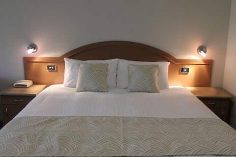 Yarrawonga Mulwala Golf Club Resort - Foster Accommodation 2