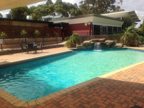 Renmark Resort - Foster Accommodation 2