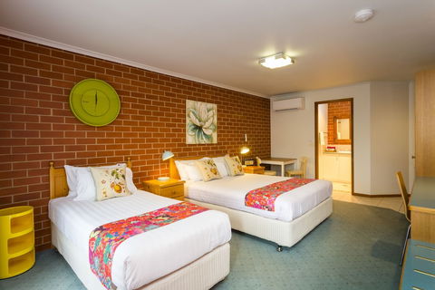 Yackandandah Motor Inn - Foster Accommodation 5