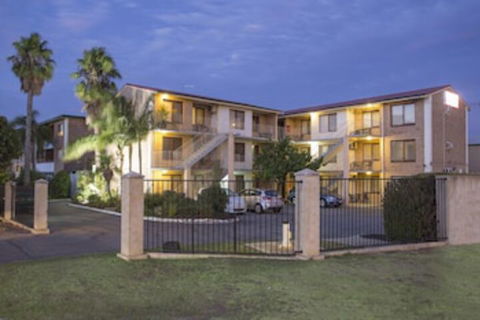 Burswood Lodge Apartments - Foster Accommodation 0