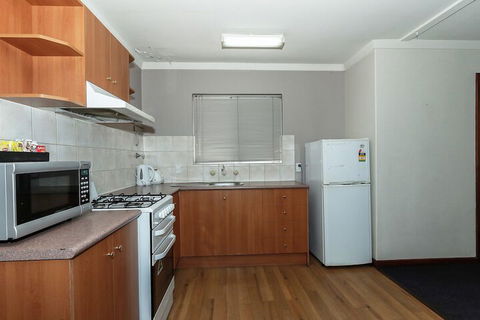 Burswood Lodge Apartments - Foster Accommodation 7
