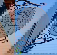 Tea Gardens Hotel - Foster Accommodation