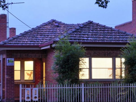 Elm Cottage - Foster Accommodation 6