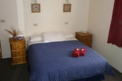 JE Resort - Foster Accommodation 5