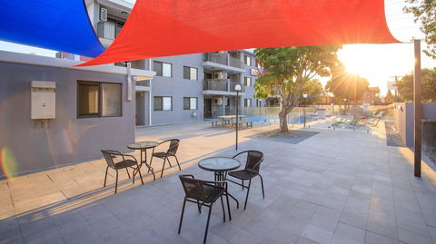 Batavia Apartment - Foster Accommodation 0
