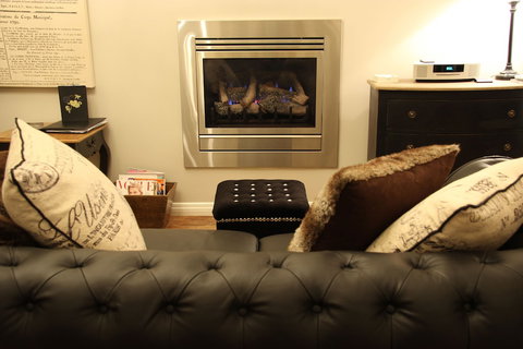 Belle Le Vie - Foster Accommodation 5