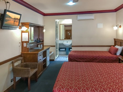 Dalby Homestead Motel - Foster Accommodation 6