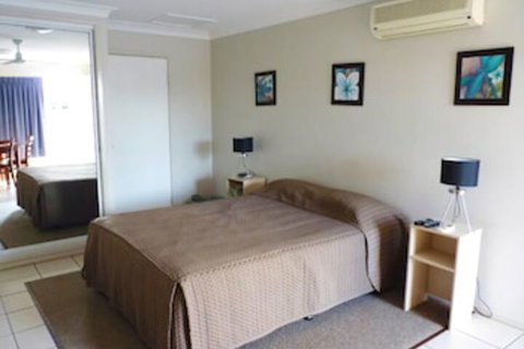 The Gallery Motor Inn - Foster Accommodation 2