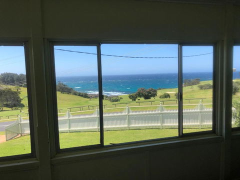12 Bluewater Drive - Foster Accommodation 6